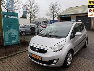 tweedehands Kia Venga 1.6 CVVT Super Pack,Automaat,Navi,Trekhaak,Panoramadak,schuifdak,Achteruitrij camera,Parkeersenoren