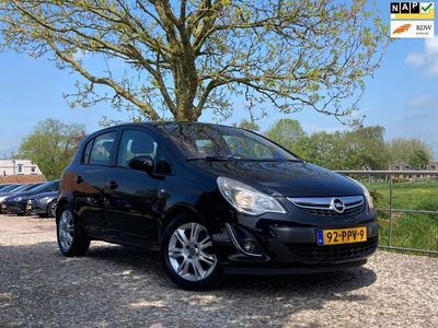 tweedehands Opel Corsa 1.4-16V Cosmo | Nette auto + Cruise + Airco nu € 4