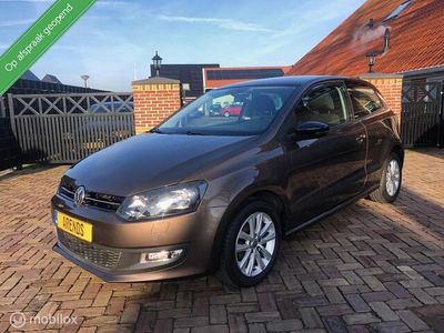 Bruin Occasion 2011 VW Polo Style Hatchback | € 5.450 (Eerlijke prijs)