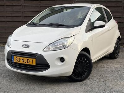 Wit Gebruikt 2010 Ford Ka Cool & Sound Edition Hatchback | € 4.250 (Eerlijke prijs)