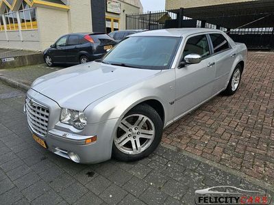 tweedehands Chrysler 300C 2.7 V6 leer navi 195.000km nap