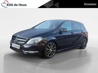 Occasion Mercedes B180 Ambition 122 PK (89 kW) 2015 Paars MPV
