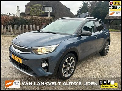 Blauw Occasion 2019 Kia Stonic SUV | € 14.950 (Eerlijke prijs)