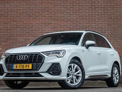 Wit Gebruikt 2021 Audi Q3 S-Line SUV | € 35.950 (Eerlijke prijs)