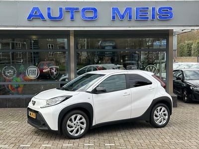 Wit Gebruikt 2025 Toyota Aygo Pulse Hatchback | € 16.995 (Goede deal)