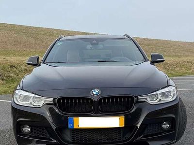 Zwart Occasion 2016 BMW 340 M Sport Stationwagen | € 27.500