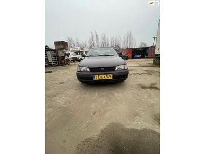 Paars Gebruikt 1993 Toyota Carina E XLi Sedan | € 1.950