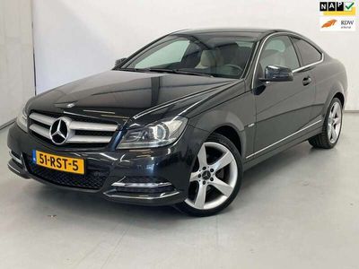 tweedehands Mercedes C250 Coupé NL-auto / Leder / Trekhaak / Stoelverwarming