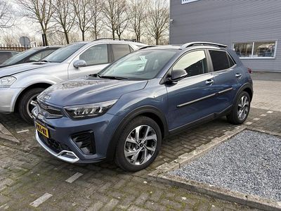 Blauw Occasion 2024 Kia Stonic Plus SUV | € 26.640 (Duur)