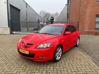 Rood Gebruikt 2009 Mazda 3 Hatchback | € 2.450 (Goede deal)