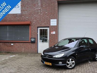 Occasion Peugeot 206 89 PK (65 kW) 2004 Zwart Hatchback