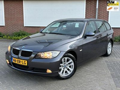 tweedehands BMW 318 3-SERIE Touring i Business Line /CRUISE/LEER/NAVI/PDC V+A/RIJDTGOED!/