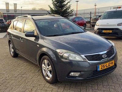 Grijs Gebruikt 2010 Kia Ceed Hatchback | € 1.980 (Goede deal)