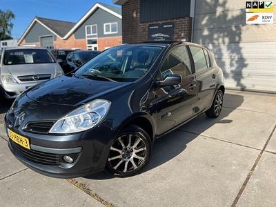 Renault Clio II