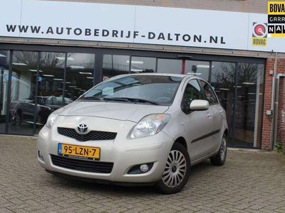 tweedehands Toyota Yaris 1.3 99PK 4 cilinder VVTi Aspiration 5 deur AIRCO/E