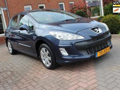 tweedehands Peugeot 308 1.6 VTi Style trekhaak cruise control