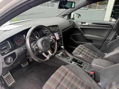 VW Golf VII
