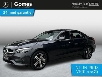 Grijs Gebruikt 2023 Mercedes C300 Luxury Sedan | € 41.950 (Goede deal)