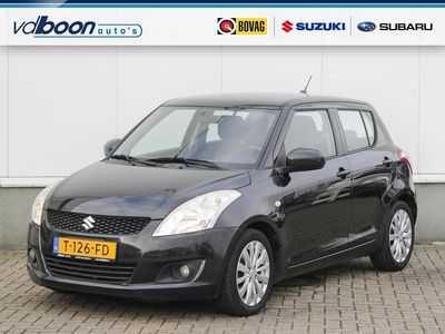 Zwart Occasion 2023 Suzuki Swift Exclusive Hatchback | € 11.295