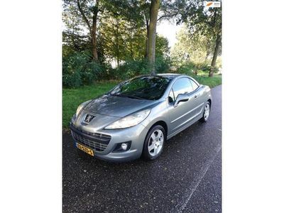 tweedehands Peugeot 207 CC 1.6 VTi