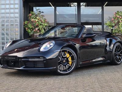 Zwart (metallic) Occasion 2024 Porsche 911 Turbo S Cabriolet Cabriolet | € 334.950