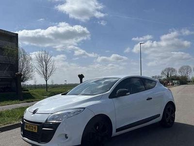 Occasion Renault Mégane Coupé Dynamique 131 PK (96 kW) 2010 Wit Coupé