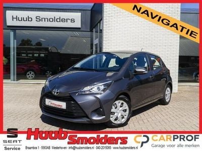 Grijs Occasion 2018 Toyota Yaris Hatchback | € 13.500 (Eerlijke prijs)
