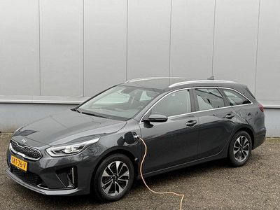 Grijs Occasion 2021 Kia Ceed Sportswagon Stationwagen | € 18.900 (Eerlijke prijs)