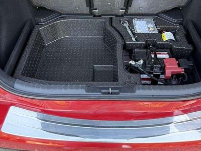 Rood Gebruikt 2019 Toyota Corolla Business Edition Hatchback | € 24.499 (Iets duurder)