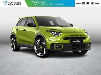 Acid green (groen metallic) Nieuw 2025 Abarth 600e SUV | € 51.300 (Iets duurder)