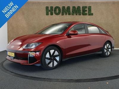Rood Gebruikt 2024 Hyundai Ioniq 6 Style Sedan | € 28.950 (Eerlijke prijs)