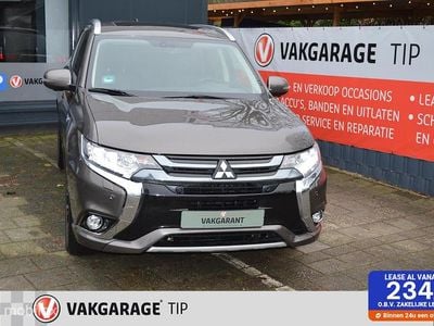 Bruin (metallic) Gebruikt 2016 Mitsubishi Outlander P-HEV SUV | € 14.450 (Eerlijke prijs)