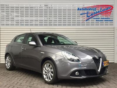 tweedehands Alfa Romeo Giulietta 1.4 MultiAir TURBO Distinctive Rijklaarprijs!