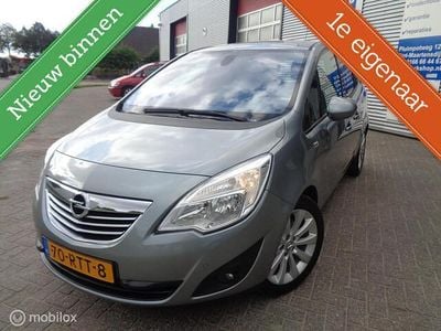 Grijs Gebruikt 2011 Opel Meriva Edition MPV | € 6.500 (Duur)