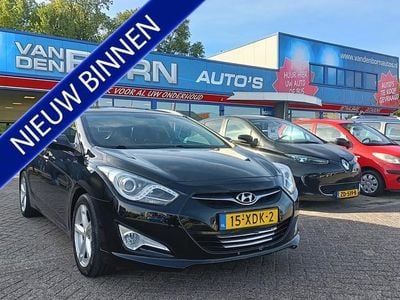 Zwart (metallic) Gebruikt 2012 Hyundai i40 Edition Stationwagen | € 5.999 (Eerlijke prijs)