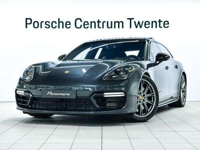 Porsche Panamera 4S
