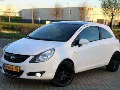 tweedehands Opel Corsa 1.4-16V '111' Edition l Airco l Elek Pak l LMV