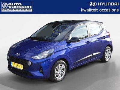 Blauw (metallic) Gebruikt 2021 Hyundai i10 Comfort Hatchback | € 12.000 (Eerlijke prijs)