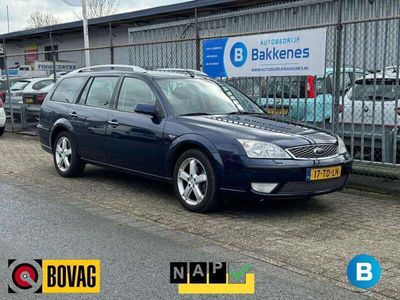 tweedehands Ford Mondeo Wagon 1.8-16V Platinum | Airco | Cruise | Trekhaak