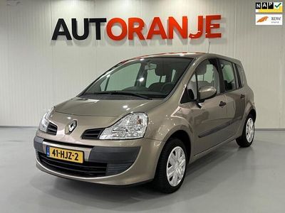 Occasion Renault Grand Modus 79 PK (58 kW) 2009 Beige MPV