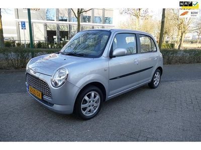 Occasion Daihatsu Trevis 59 PK (43 kW) 2008 Grijs Hatchback