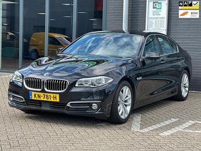 Zwart Occasion 2016 BMW 520 Luxury Line Sedan | € 18.995 (Iets duurder)