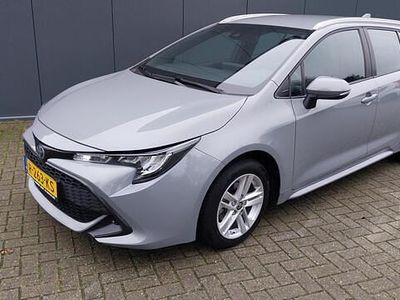 Grijs Gebruikt 2022 Toyota Corolla Active Stationwagen | € 21.950 (Eerlijke prijs)