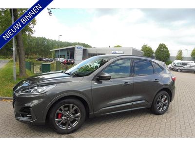 Grijs Gebruikt 2024 Ford Kuga ST-Line X SUV | € 34.994 (Eerlijke prijs)