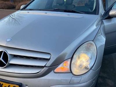 Mercedes R350