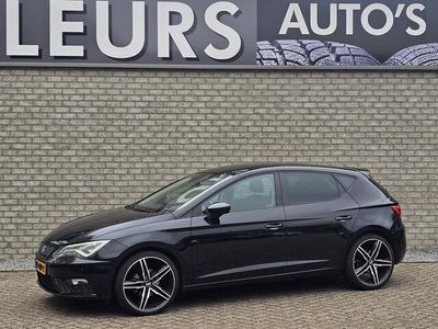 tweedehands Seat Leon Style Business Intense Navi/Ecc/Ccr/Pdc