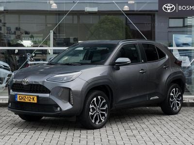 Grijs Gebruikt 2024 Toyota Yaris Cross Executive SUV | € 32.549 (Duur)