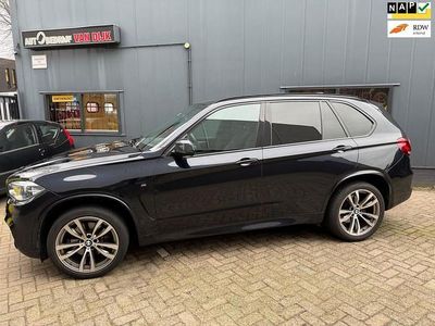 Zwart Gebruikt 2016 BMW X5 Executive SUV | € 24.995 (Eerlijke prijs)