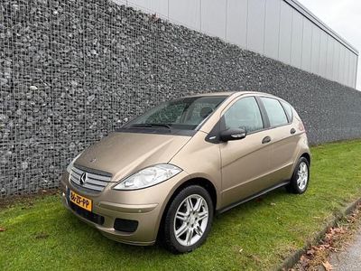 Beige Occasion 2008 Mercedes A170 Classic MPV | € 6.495 (Iets duurder)