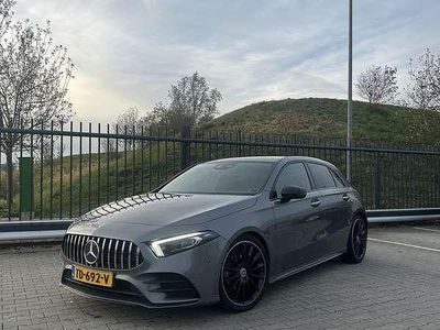 Grijs Gebruikt 2018 Mercedes A200 AMG line Stationwagen | € 26.750 (Iets duurder)